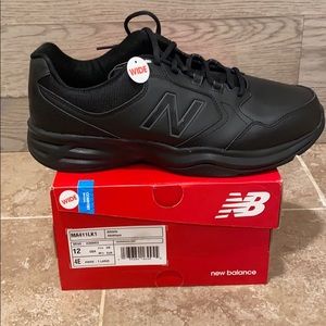 Men’s New Balance sneakers